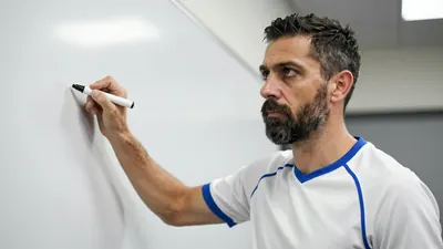 Xavi, de nieuwe bondscoach van Oranje, wil de Hollandse School terugbrengen bij het Nederlands elftal