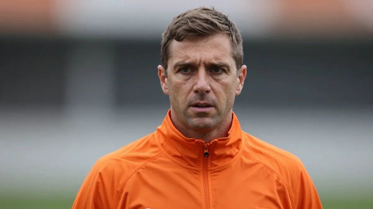 Netherlands coach Xavi aims to return to adventurous football, which could see Memphis Depay and Virgil van Dijk lose...